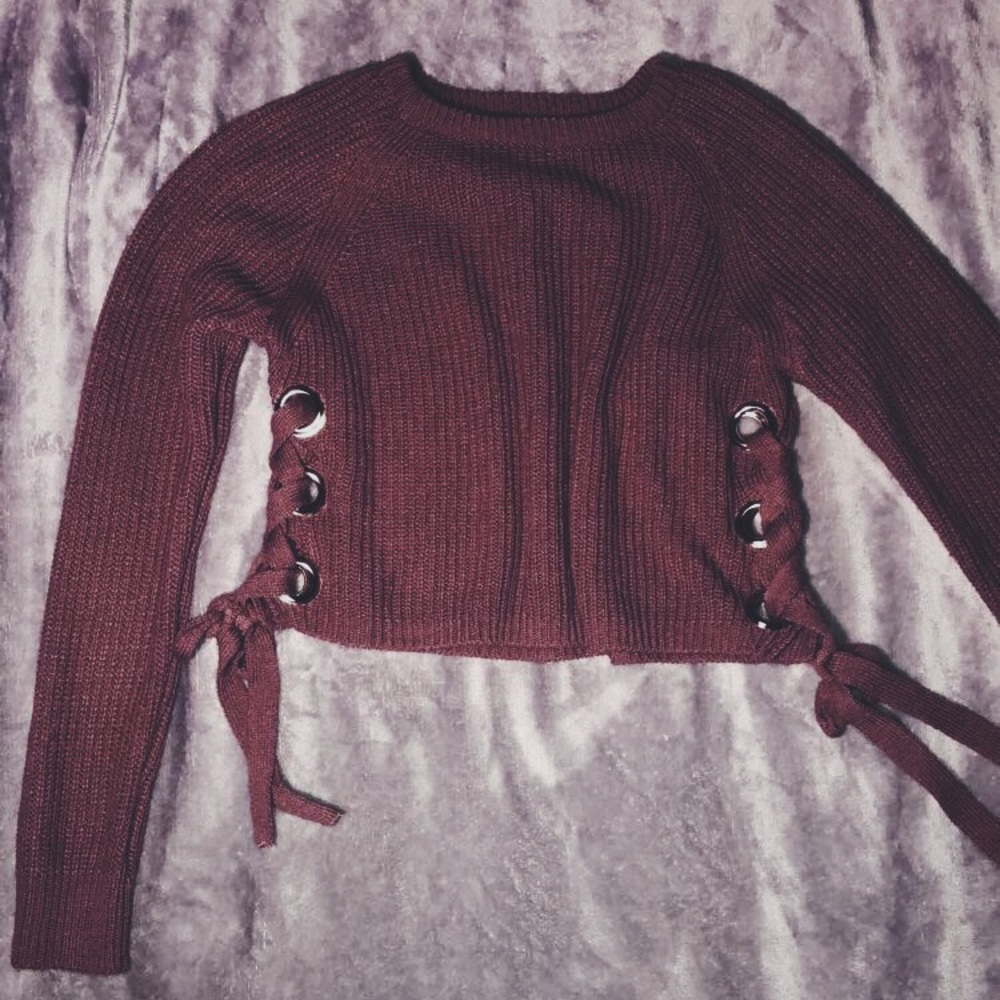 Long sleeve half shirt